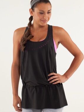 FINAL SALE Lululemon Run: Light As Air Tunic Black